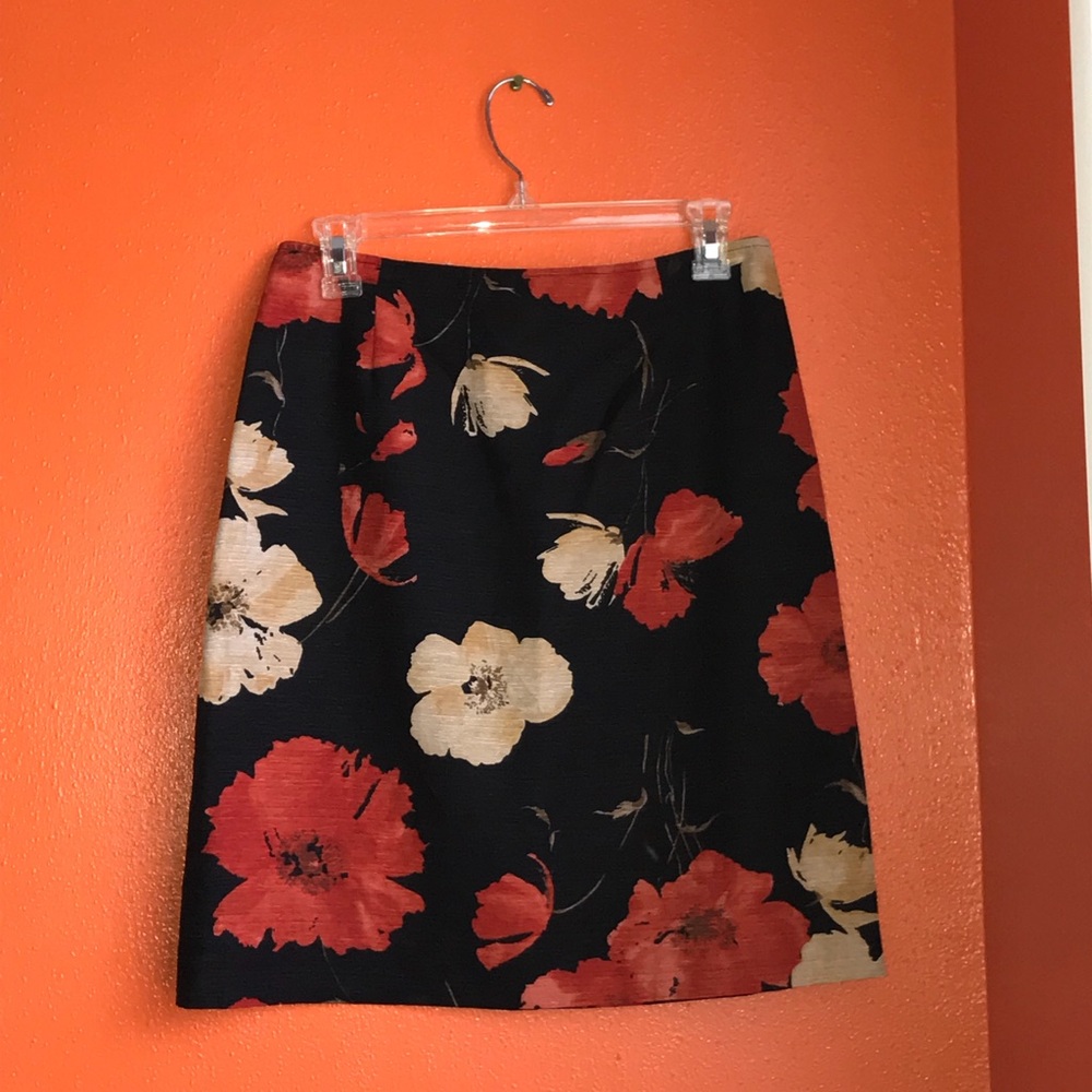 Flower patterned skirt!